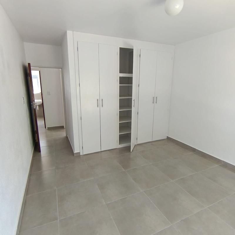 To Let 2 Bedroom Property for Rent in Wynberg Western Cape